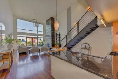 Main picture of L Street Lofts