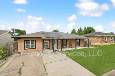 Main picture of 5832 Segnette Dr