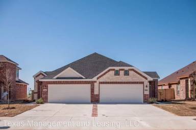 Main picture of Bluebonnet Luxury Duplexes
