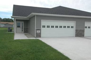 Main picture of 230 Montana St