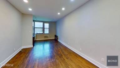 Main picture of 422 E 14th St