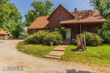 Main picture of 2024 Claflin Rd