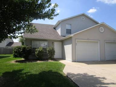 Main picture of 2424 Calder Ct