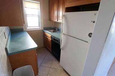 Main picture of 15 Boston St