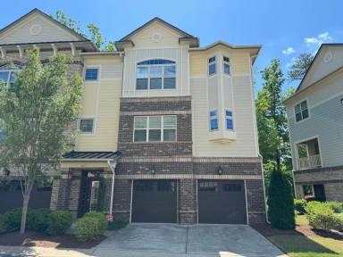 Main picture of 323 View Dr