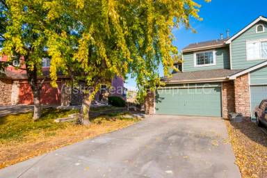 Main picture of 440 W 91st Cir