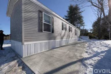 Main picture of 248 Pond Rd