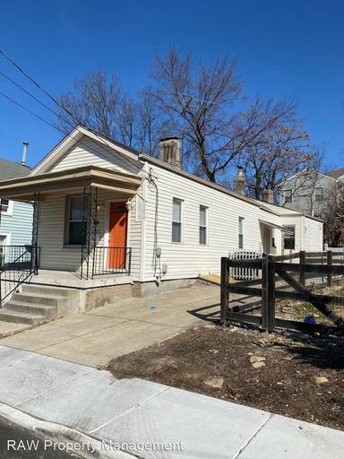 Main picture of 3056 O Bryon St