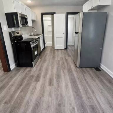 Main picture of 2931 N 49th St