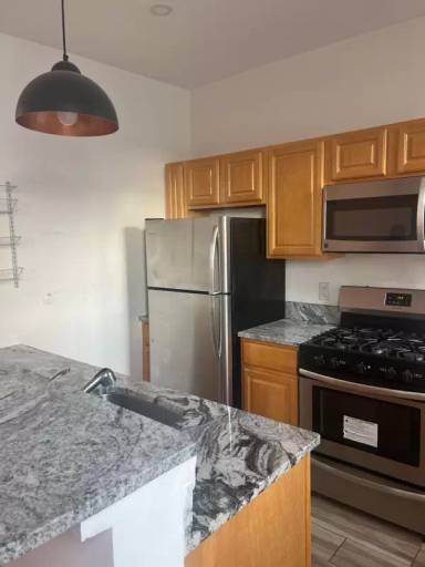 Main picture of 326 26th St