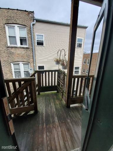 Main picture of 4314 W Irving Park Rd
