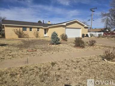 Main picture of 1004 W Yucca Ave