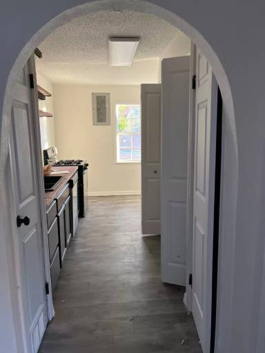 Main picture of 2409 31st St