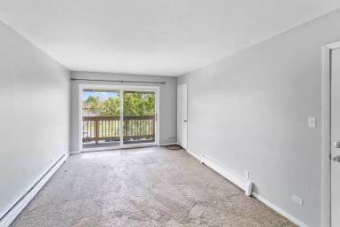 Main picture of 18124 66th Ave