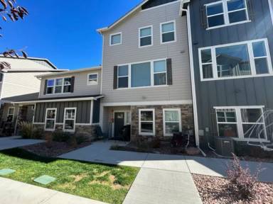 Main picture of 7422 Mount Elbert Pt