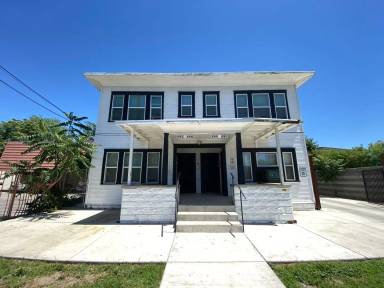 Main picture of 518 N Monroe St