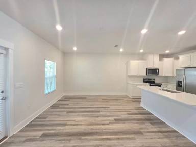 Main picture of 8486 Bluejack Dr