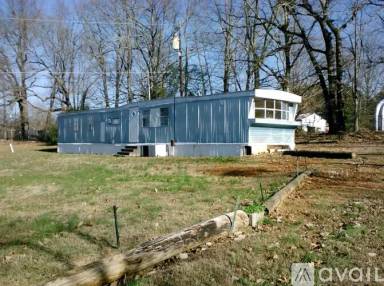 Main picture of 331 Oak Grove Rd