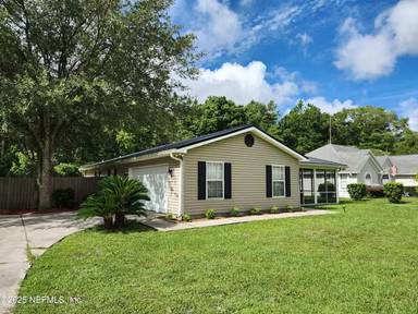 Main picture of 37127 Lorena Dr