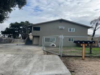 Main picture of 2207 River Blvd