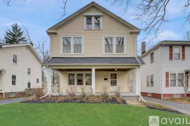 Main picture of 2512 Kingston Rd