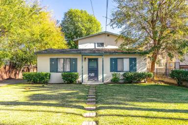 Main picture of 110 Harkness Ave