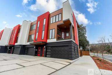 Main picture of 2708 N Davidson St