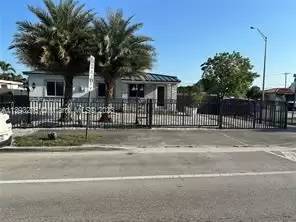 Main picture of Ideal Homes
