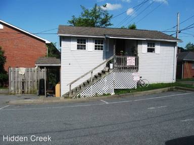 Main picture of 229 W King St