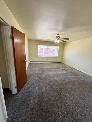 Main picture of 1706 Bloomfield Ave