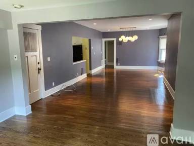 Main picture of 65 Sterling Ave