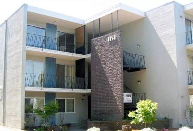 Main picture of 1158 Park Ave