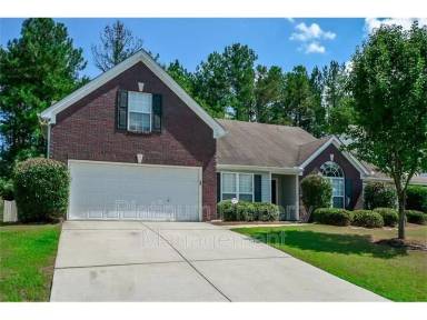 Main picture of 1301 Log Cabin Ln