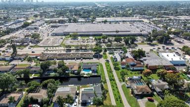 Main picture of 1940 NW 32nd St