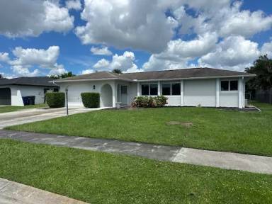 Main picture of 6415 Bethany Ave