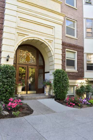 Main picture of 1729 Boylston Ave