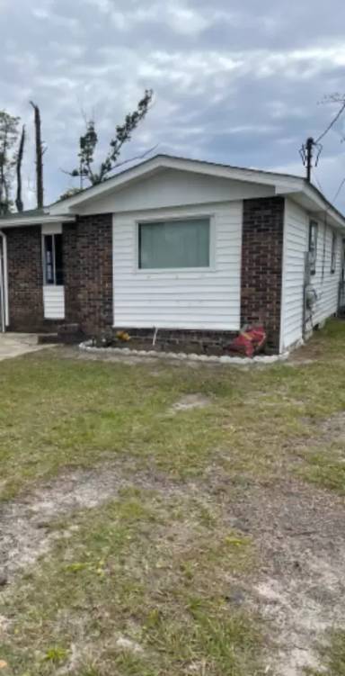 Main picture of 1622 E 9th Ct