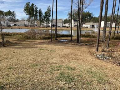 Main picture of 2362 Blakers Blvd