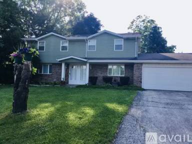 Main picture of 11455 W Forest Home Ave