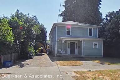 Main picture of 633 NW 13th St