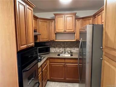 Main picture of 1752 Bartow Ave