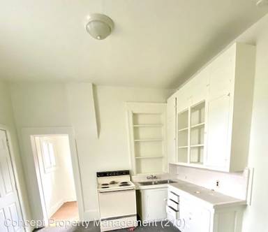 Main picture of 151 S Heather St