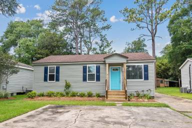 Main picture of 4337 Marshall St