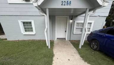Main picture of 2258 Rebecca St