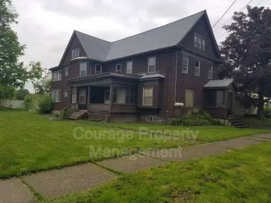 Main picture of 661 Park Pl