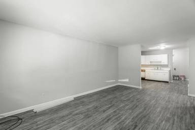 Main picture of 4363 Montview Dr
