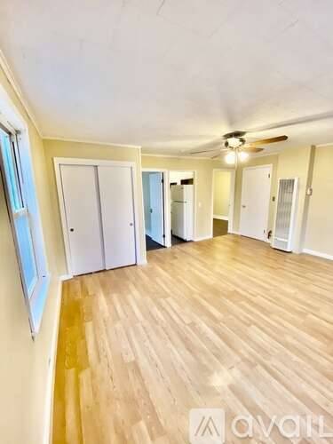 Main picture of 209 Brightman St
