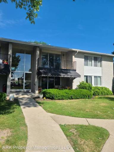 Main picture of 8385 Kennedy Cir