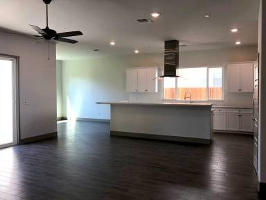 Main picture of 6305 E Fedora Ave