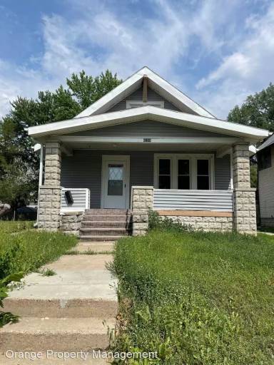 Main picture of 6119 N 24th St